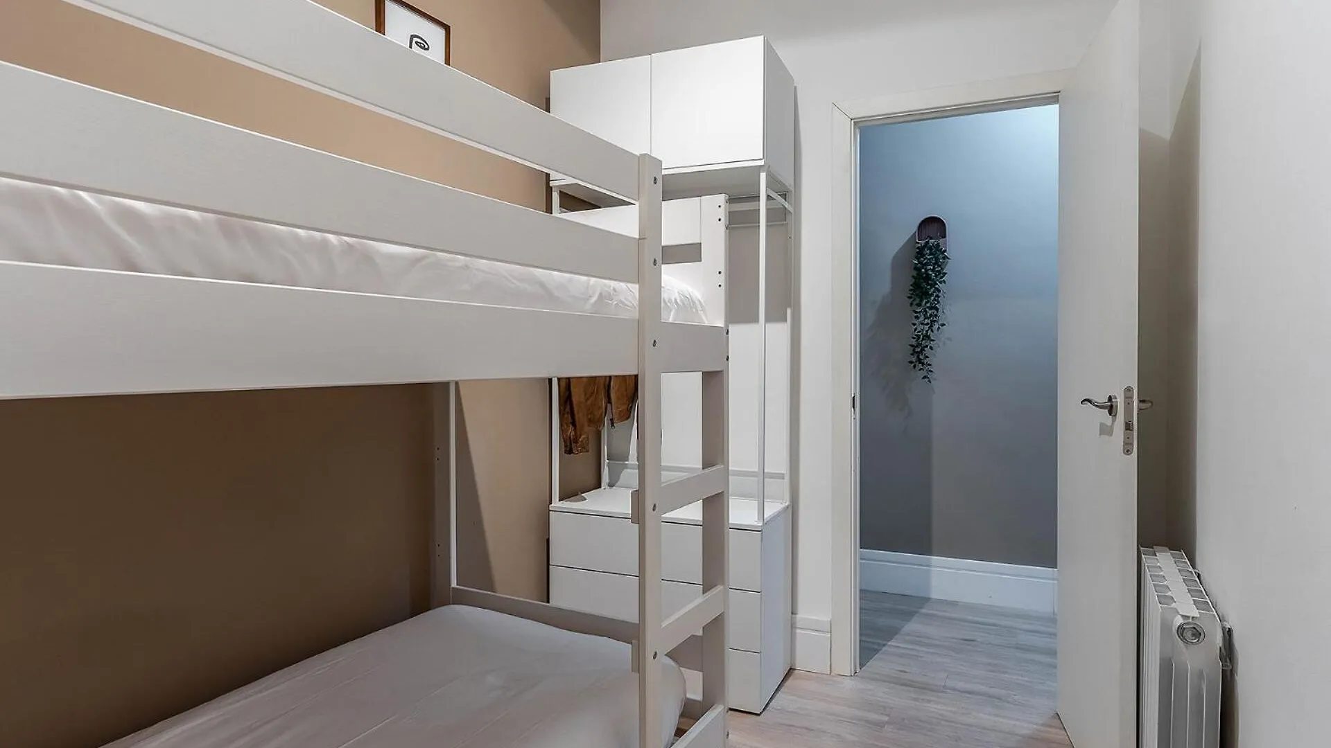 4212 - Ab Poble Sec Apartment Barcelona